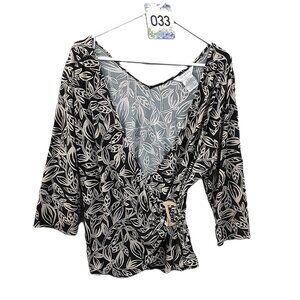 George Stretch Woman's Blouse Pullover Size XL, 3/4 Sleeve, V-Neck, Stylish